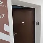 117 Family Apartment 3 Near By Heroes Square With Free Garage